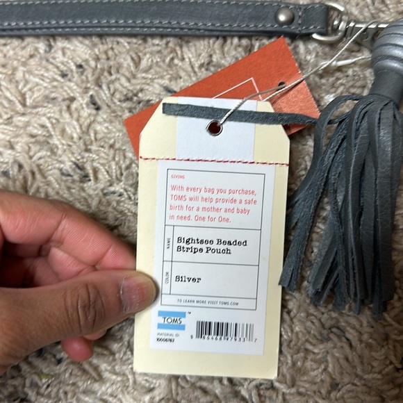 TOMS Sightsee Beaded Pouch NWT - Picture 3 of 7